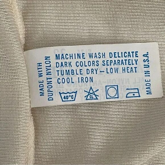 Vintage Vanity Fair Camisole, Rose Lace Embroidered Adjustable Straps  Sz 32 - Picture 9 of 11